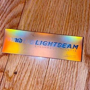 Urban Decay Lightbeam Eyeshadow Palette
